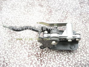 东风天锦变速操纵杆及支座总成（型号 1703025 KC100）详解与图鉴